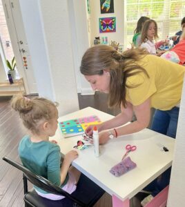 Kids art classes in Frisco, TX. Ages 5-11. Mondays, Wednesdays and Thursdays